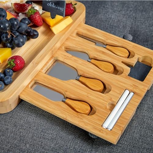 Bamboo Engraved Charcuterie Board C527