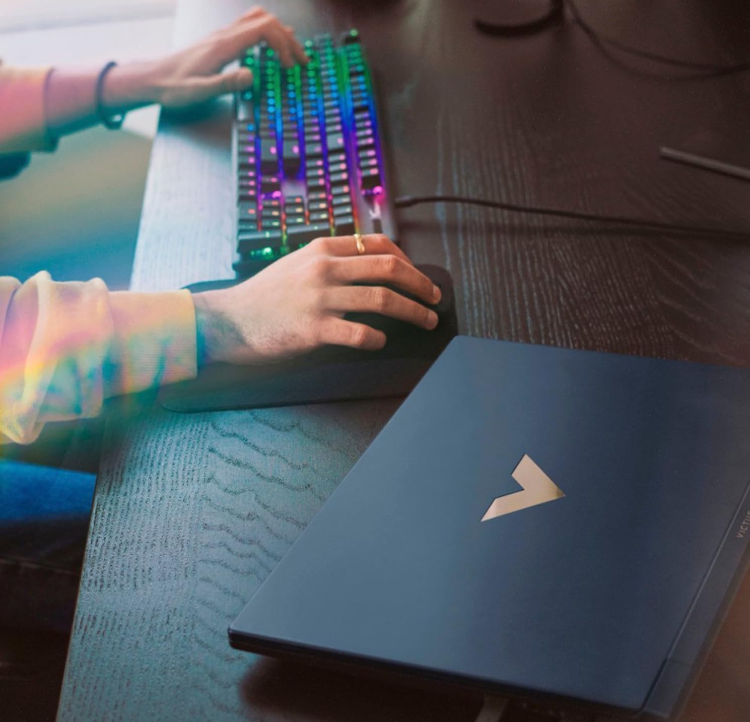 15.6" FHD 144Hz IPS Gaming Laptop Intel Core i5-13420H NVIDIA GeForce RTX 3050 16GB RAM 512GB PCIe SSD H33400