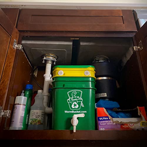 Worm Bucket Indoor Composting Kit X798176