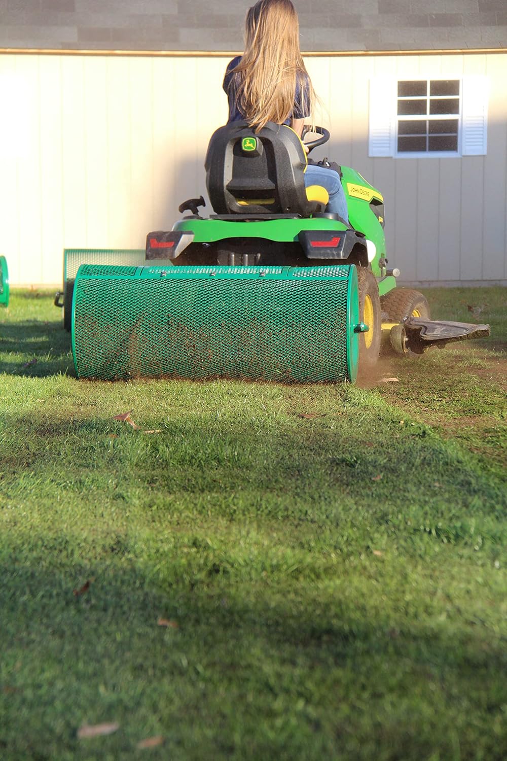 44 Inch Heavy Duty Metal Mesh Push Spreader W184