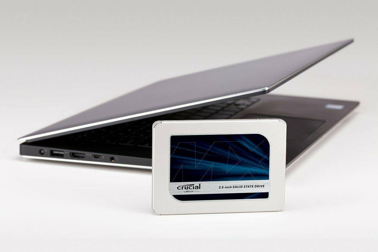 250GB SATA 2.5 inch Internal SSD K645337