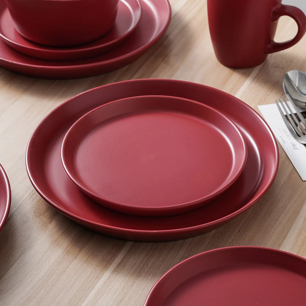 32-Piece Stoneware Dinnerware Set Red F425243