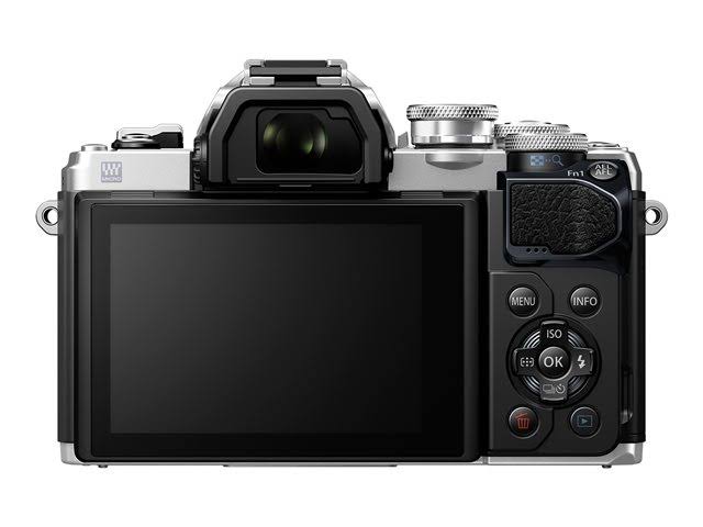 Silver Mirrorless Digital Camera with 14-42mm Lens P6175
