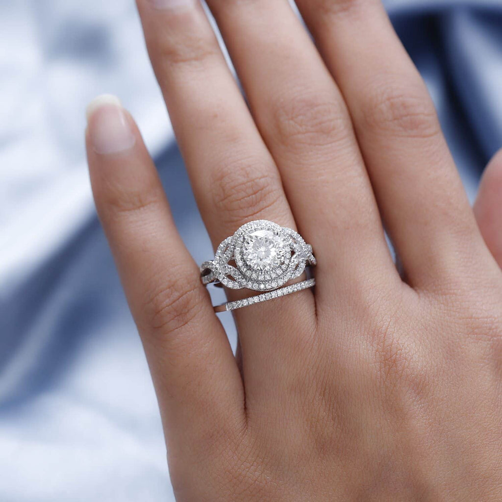 Moissanite Round 925 Sterling Silver Platinum Plated Stackable Ring Size 7 Ct 2.46 V608527
