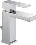 Chrome Single Hole Bathroom Faucet with Drain Assembly D541191