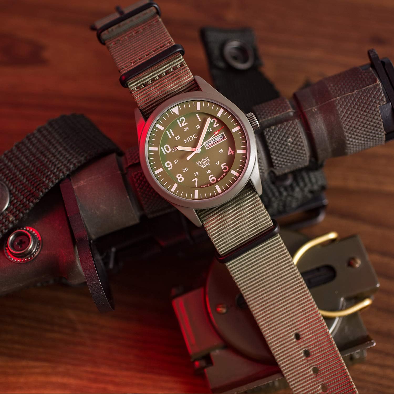 Army Green Analog Quartz Wrist Watch with Nylon Band F245317