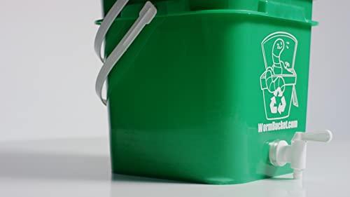Worm Bucket Indoor Composting Kit X798176