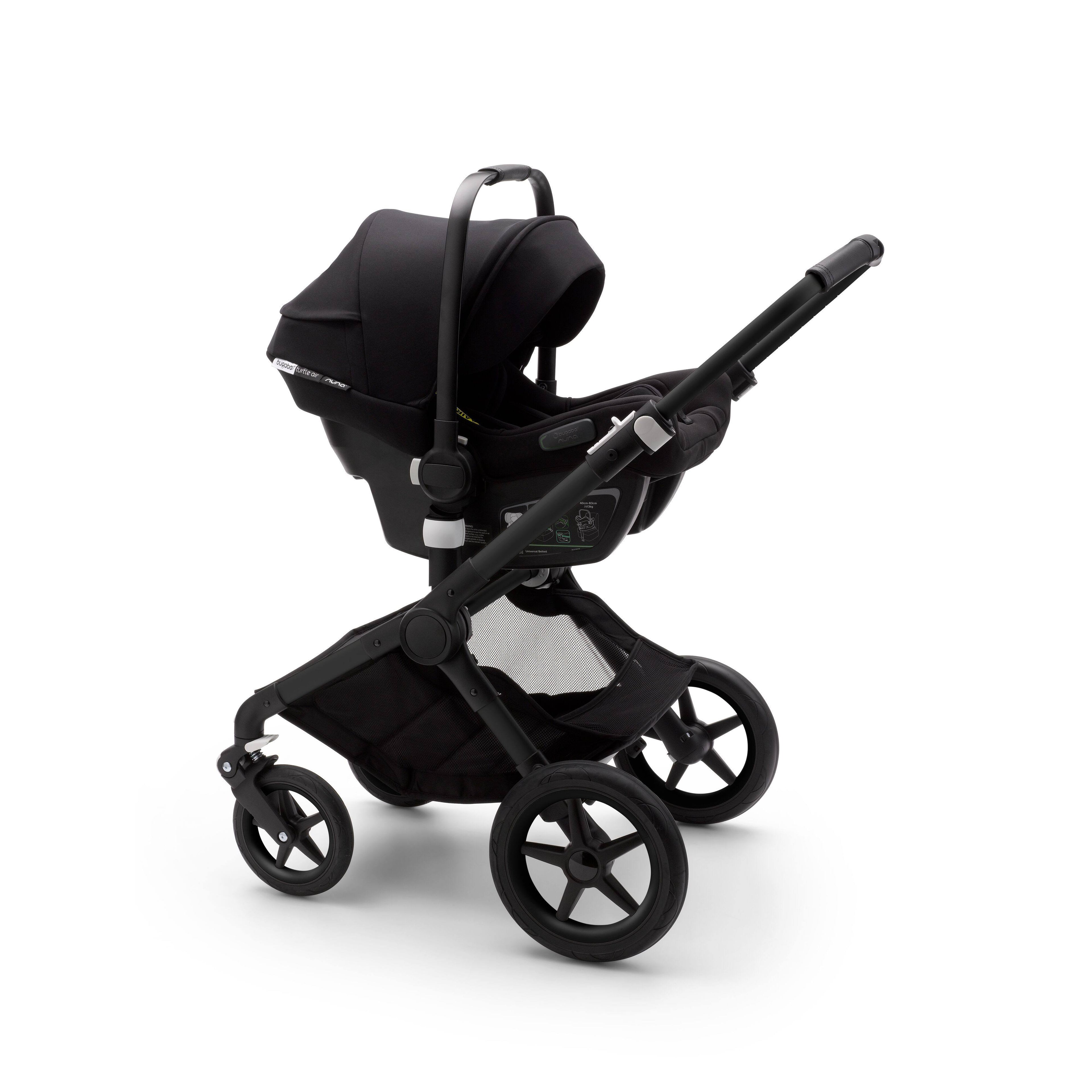 Grey Car Seat with Base N6695