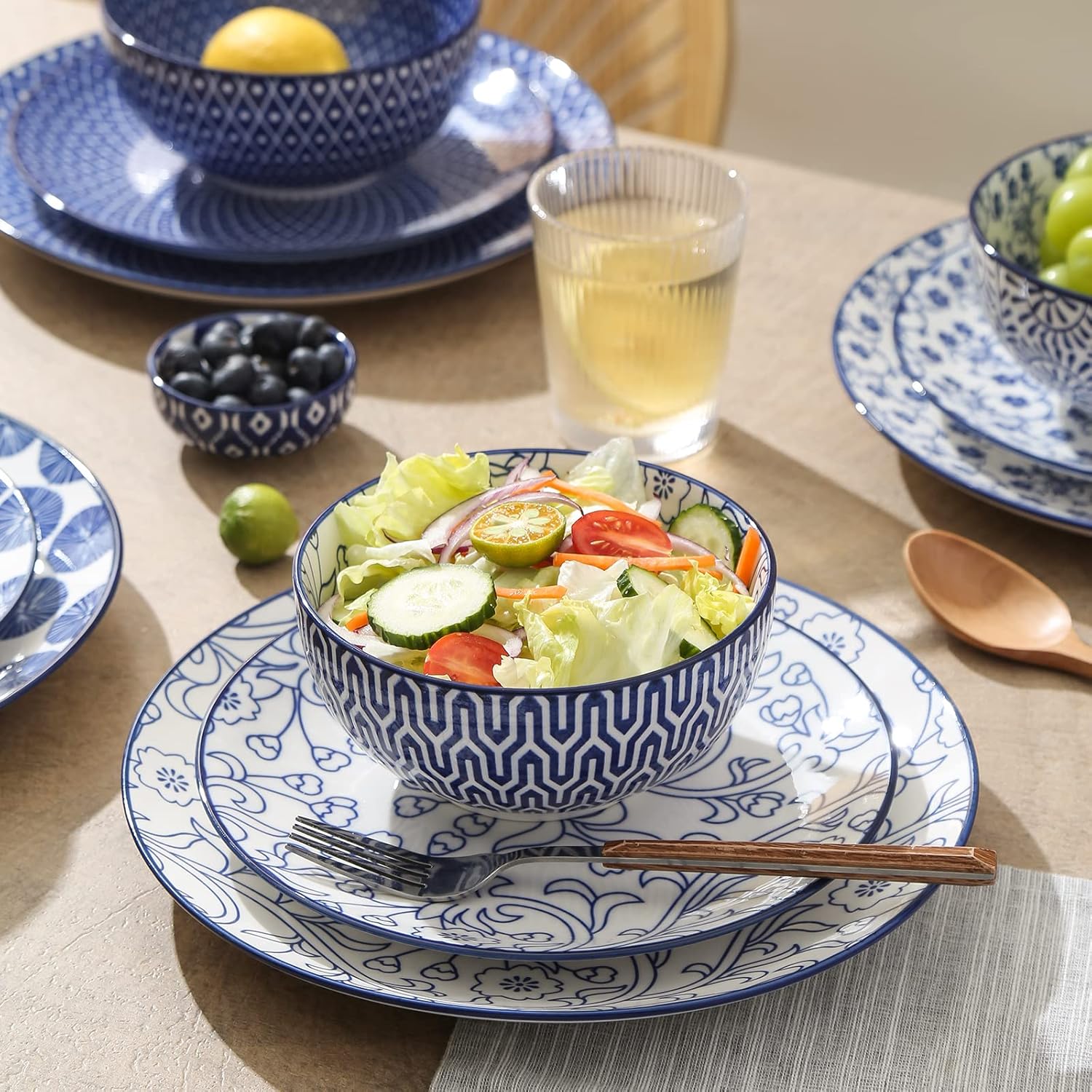 12 Piece Ceramic Dinnerware Set with 8 OZ Cappuccino Cup and Saucers, Vintage Blue E701610