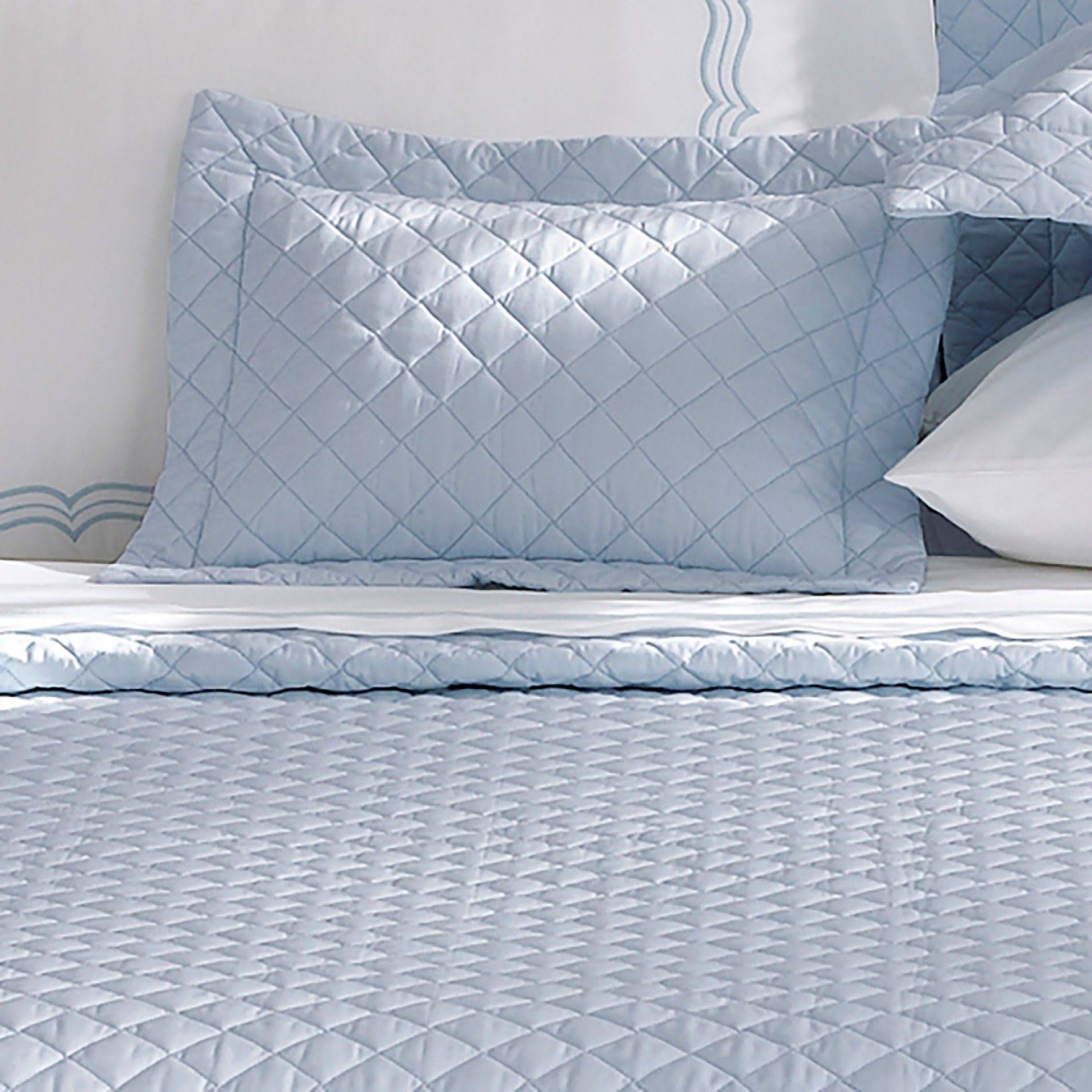 King Quilted Sham Q6111