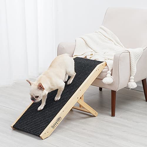 Wooden Folding Pet Ramp with Non Slip Carpet Surface, 4 Levels Height Adjustable Up to 110Lbs N77078