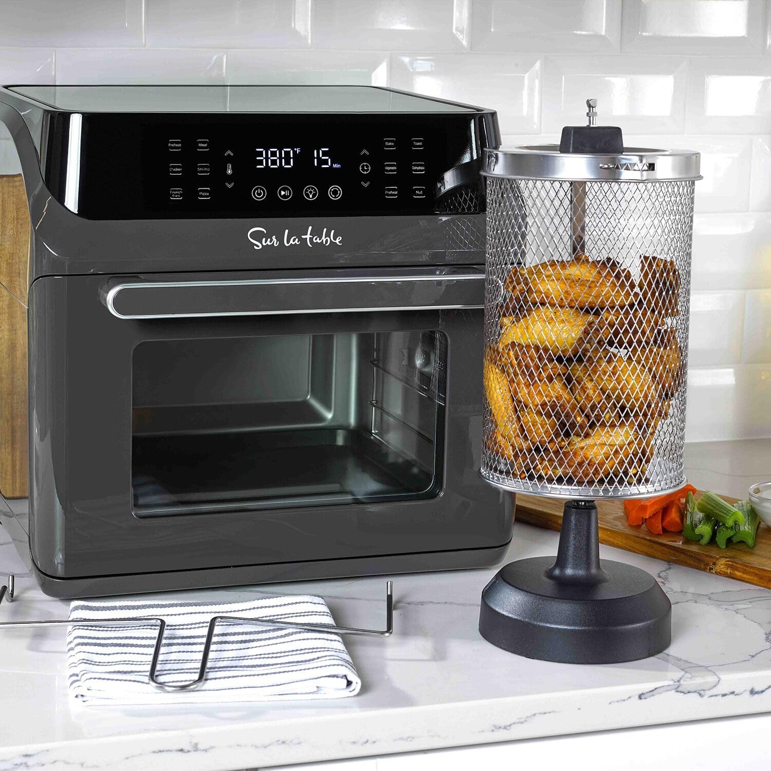 16 Qt Air Fryer Oven with 12 in 1 Functions, 7 accessories, Black E18902