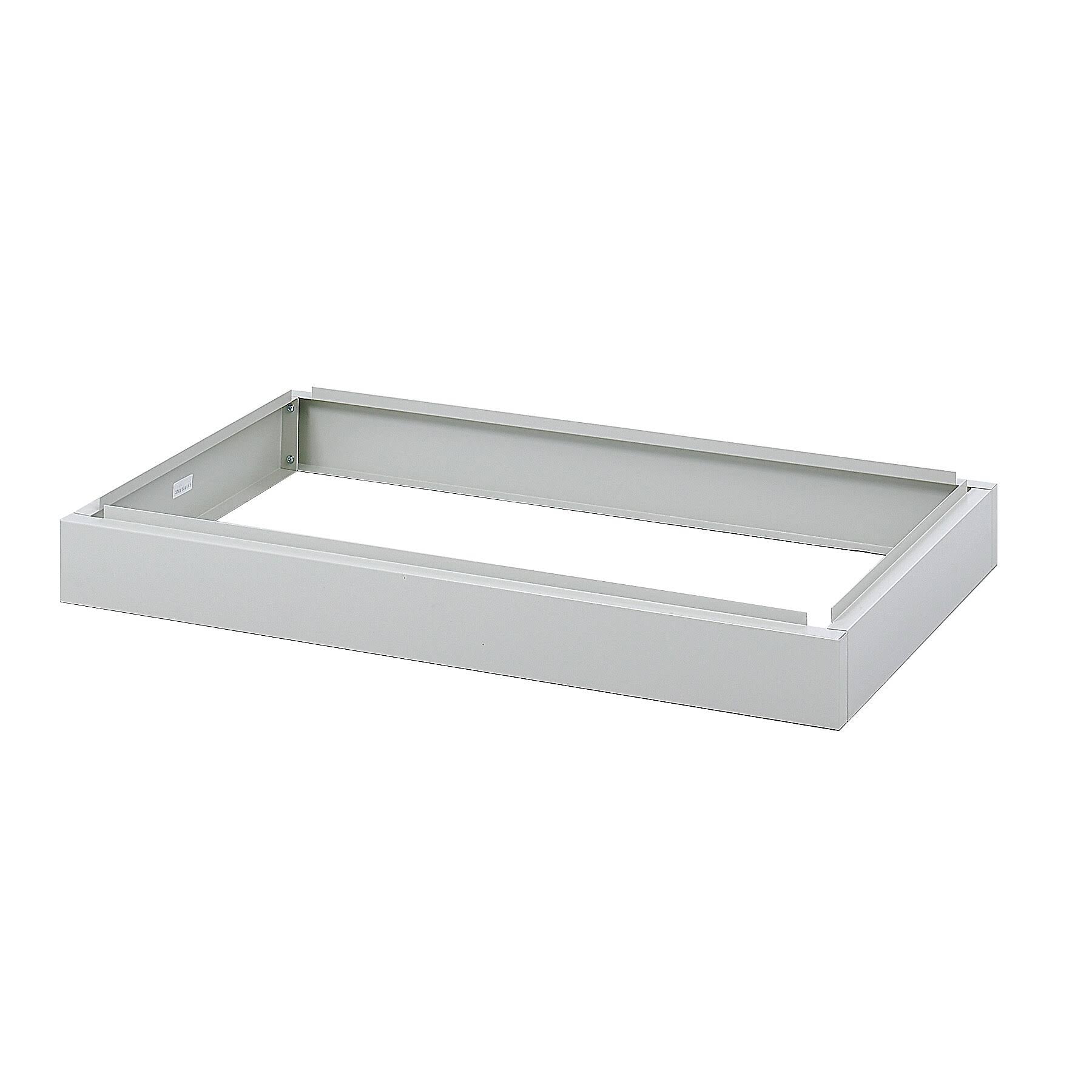 Medium Base Closed Flat File K3257