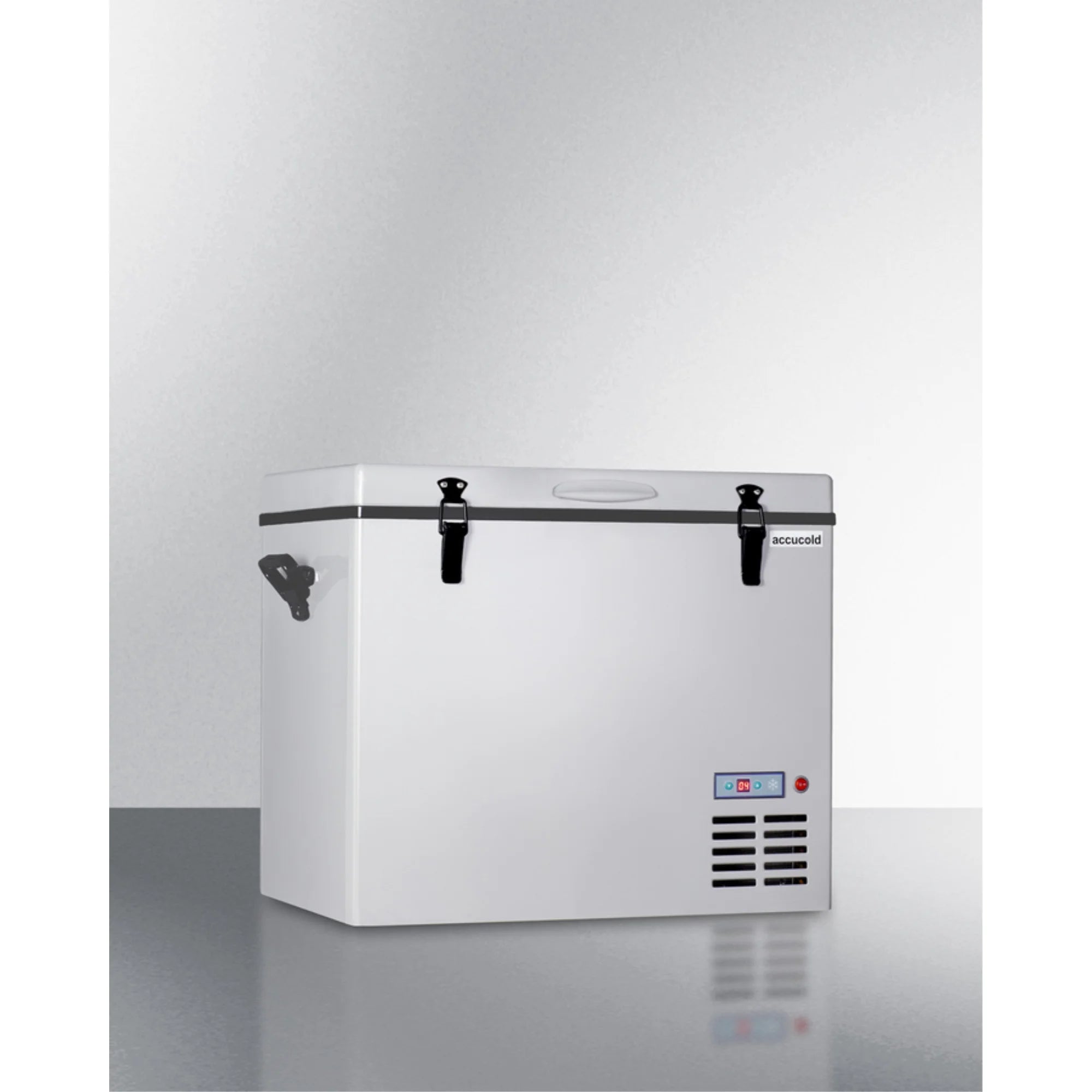 Portable Refrigerator/Freezer Y608714