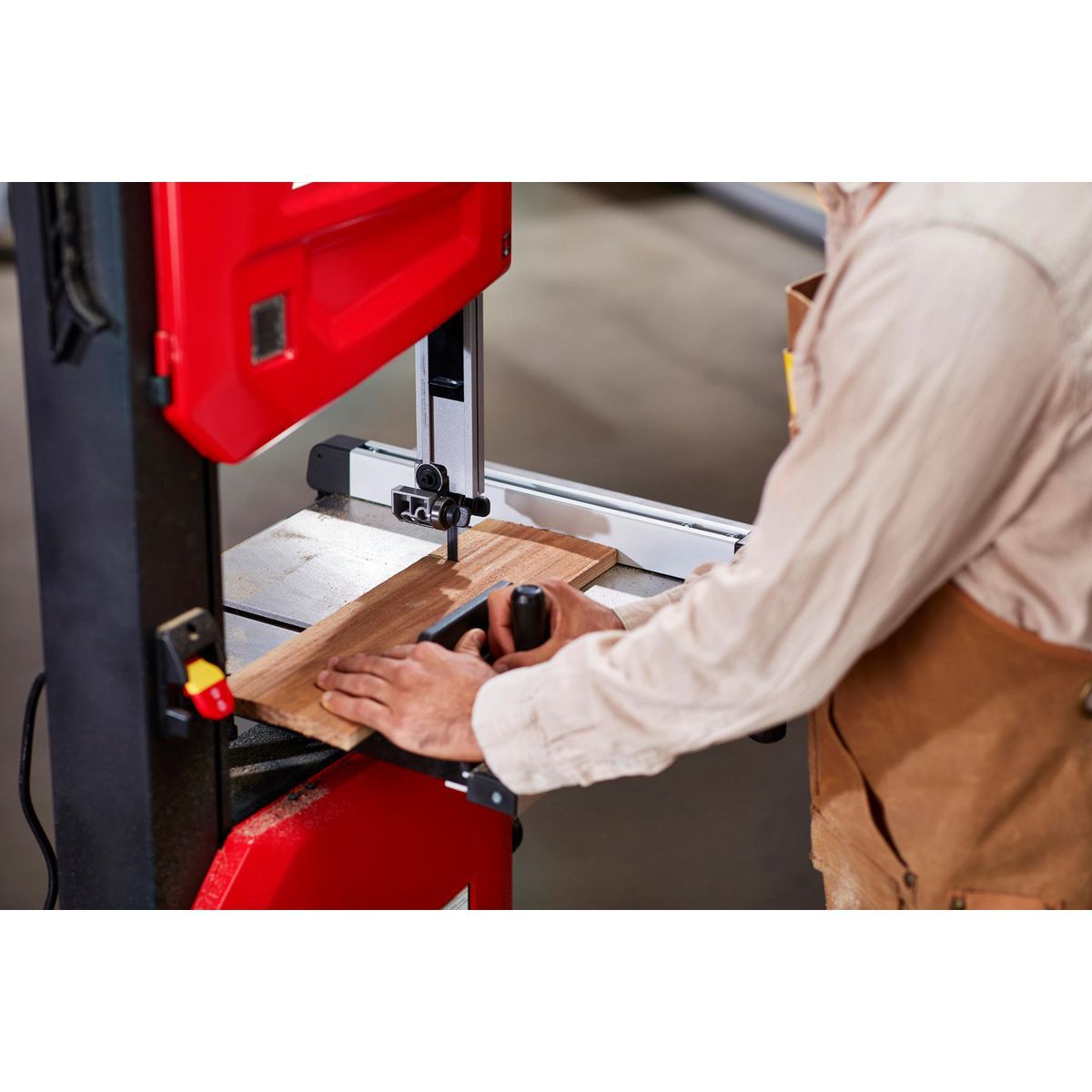 14 in. Stationary Wood Cutting Band Saw W830