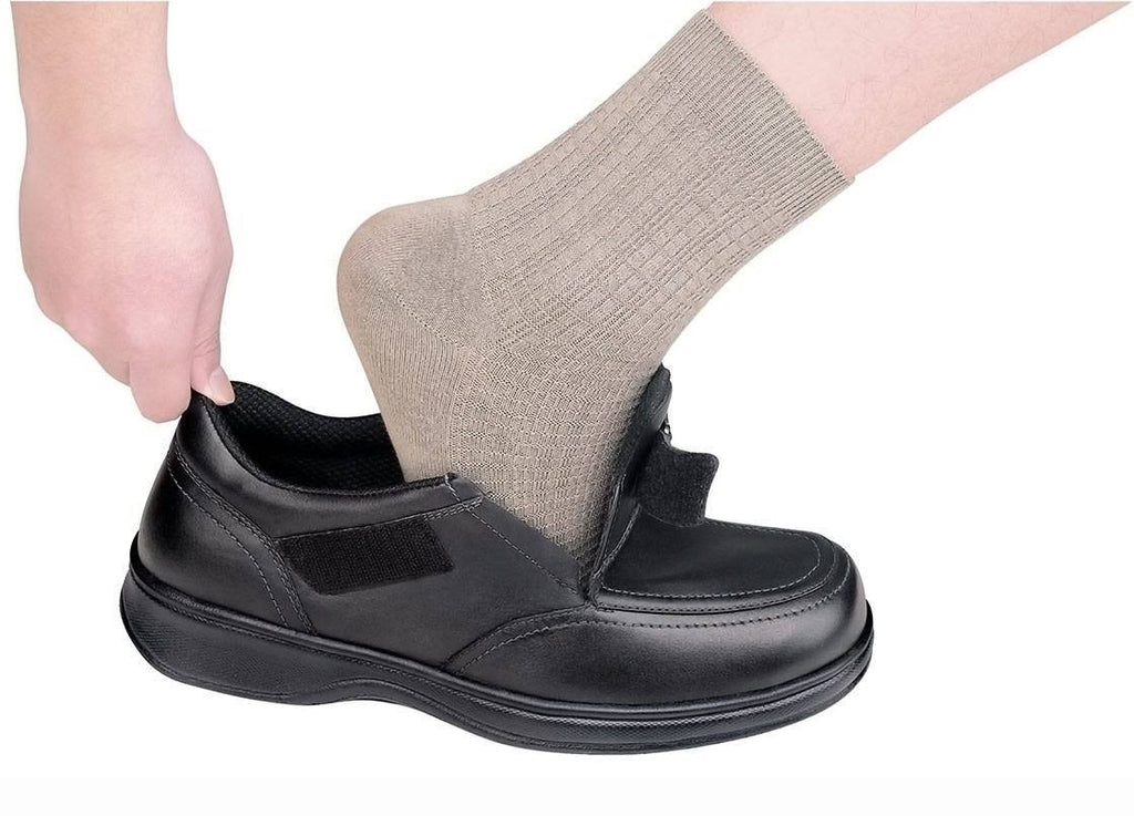Black Leather Men's Shoes Y72440