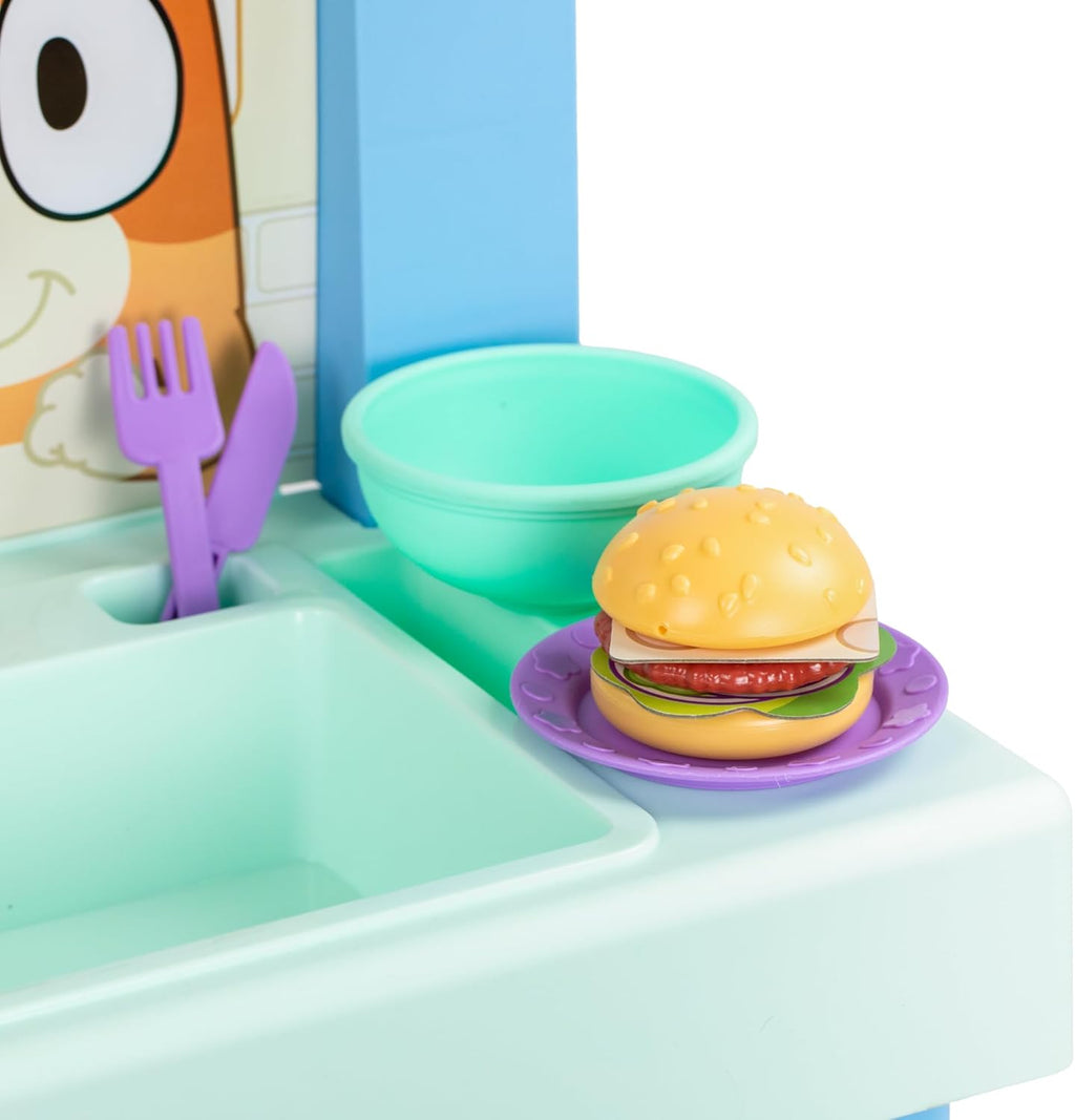 Cook with Chef Kitchen Playset with 20 Play Pieces P687